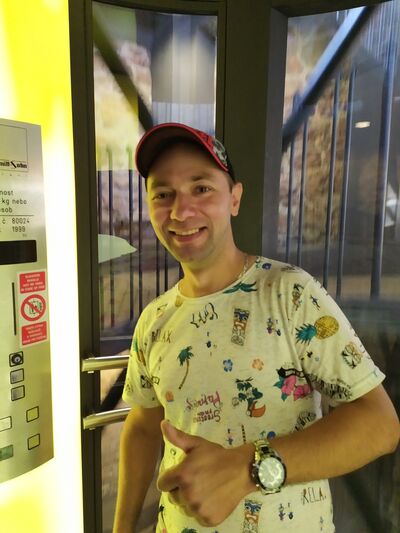  ,   Dainis, 39 ,     , c 