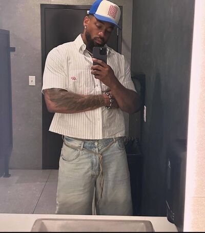  --,   Jhon, 33 ,   