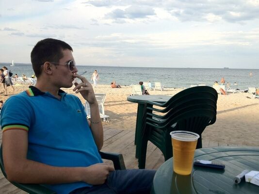  ,   Pavel, 33 ,  