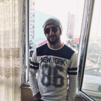  ,   Gio, 32 ,   ,   , c 