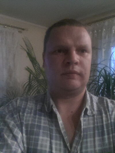  ,   Oleg, 47 ,   
