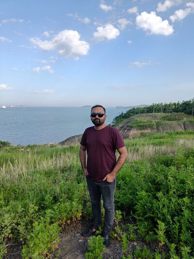  ,   Jignesh, 43 ,   ,   