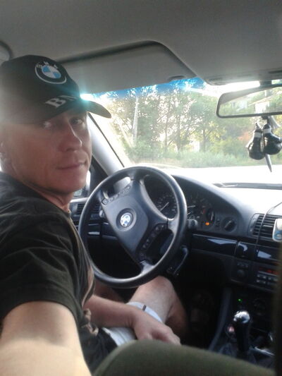  ,   Alex, 54 ,   