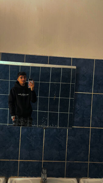  ,   Ilyas, 20 ,   ,   