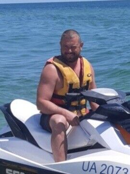  ,   Felix, 44 ,  