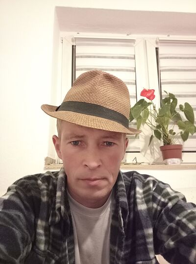   ,   Valentin, 42 ,   ,   , c , 