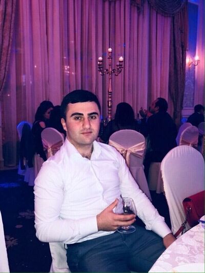  ,   David, 29 ,   ,   