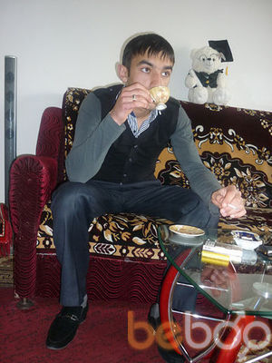  ,   Artur, 34 ,     , c 