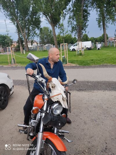  Praha,   Yrii, 42 ,   ,   