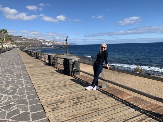  Santa Cruz de Tenerife,   Elena, 52 ,   c 