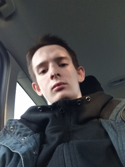  ,   Maxim, 25 ,     , c 