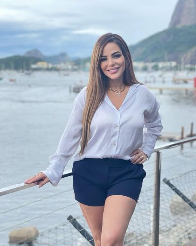 ,   Jasmine, 26 ,   c 