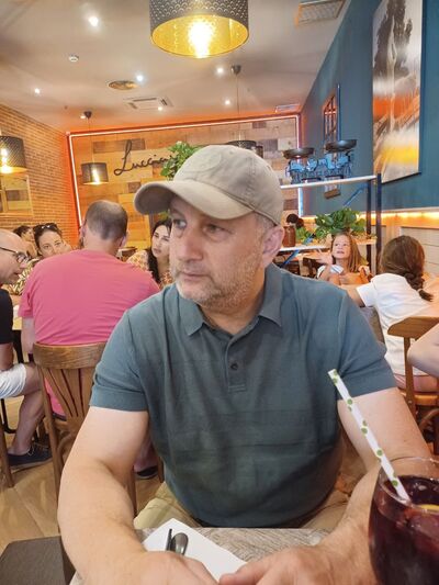  ,   Alan, 57 ,   ,   