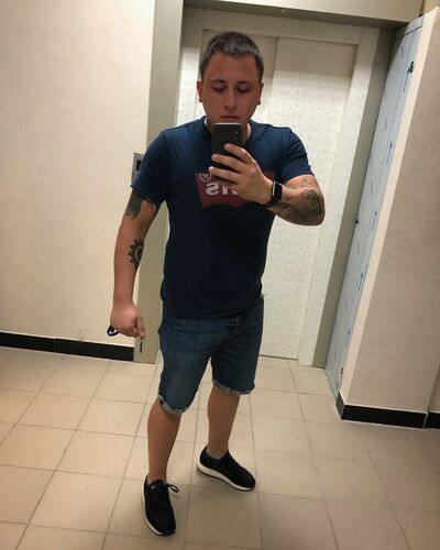  --,   , 33 ,   