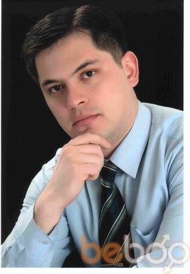  ,   Alex, 44 ,  