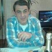  ,   Tristan, 52 ,   