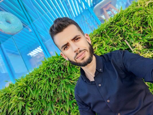 ,   Zakaria, 29 ,   ,   , c 