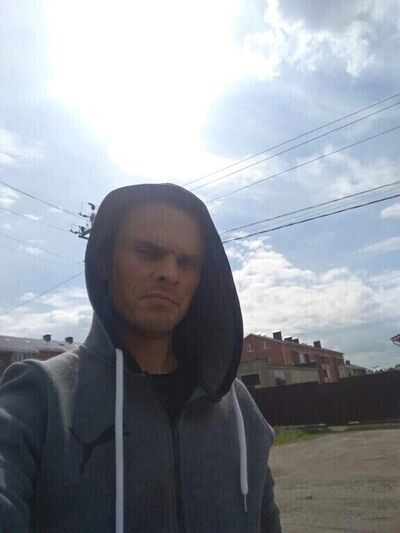  ,   Maxim, 32 ,   ,   