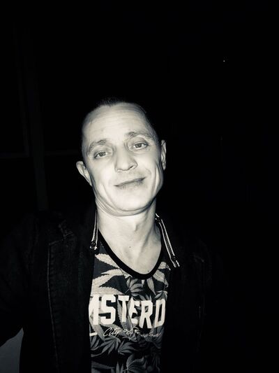  ,   Andrei, 50 ,   ,   , c 