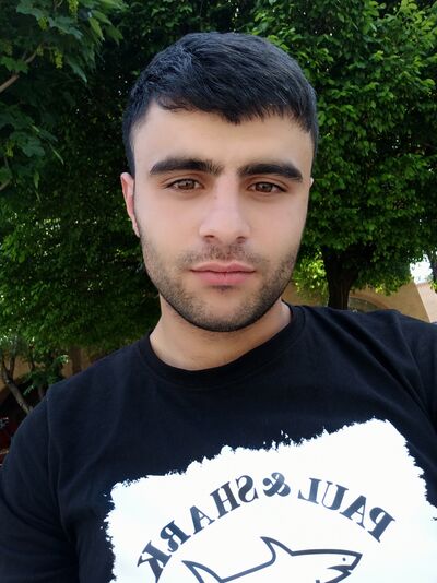  ,   Aleks, 25 ,   ,   