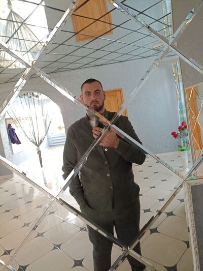  ,   Roman, 24 ,   ,   
