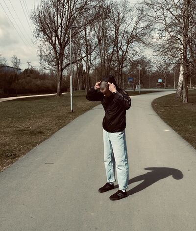  Plzen,   , 18 ,   ,   