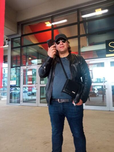  ,   Kakha, 44 ,   ,   , c 