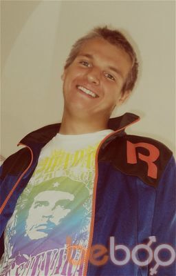  ,   Max, 33 ,   