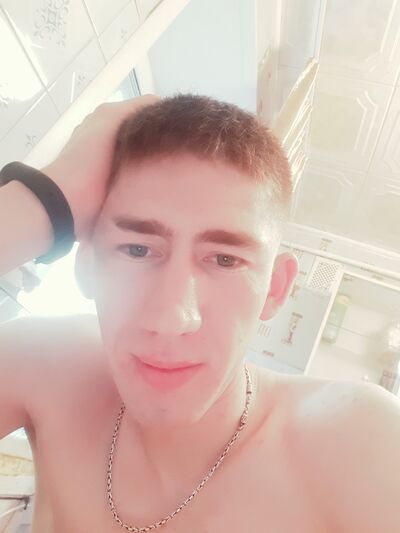  ,   Aleksandr, 27 ,   c 