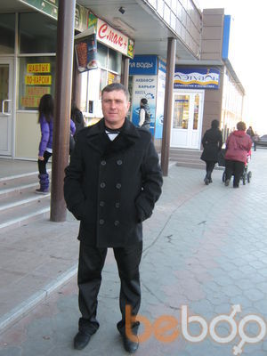  ,   Volodia, 51 ,   