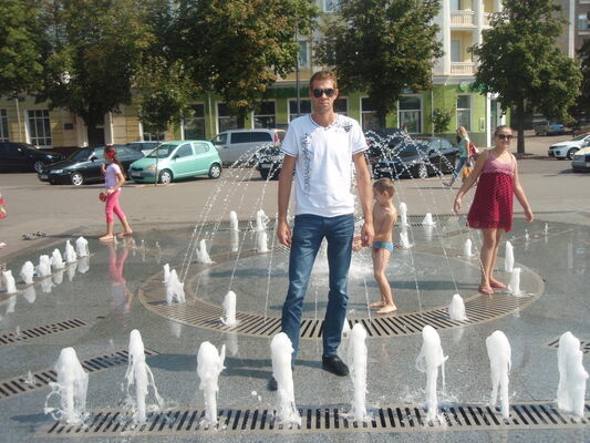  ,   Andrey, 37 ,   ,   , c 