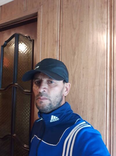  ,   Salamon, 44 ,   ,   