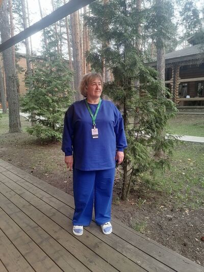  ,   Silvia, 64 ,   c , 