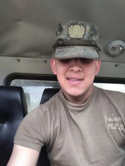  ,   Rich, 23 ,   ,   