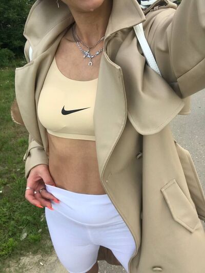  ,   Erika, 30 ,     , c 