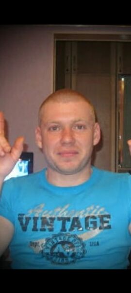  ,   Viktor, 43 ,   c , 