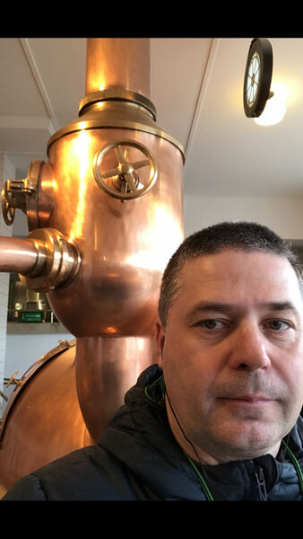  ,   Vlad, 43 ,   