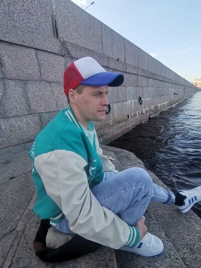  ,   Aleksandr, 36 ,   c 