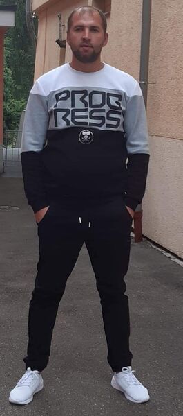  ,   Oleg, 38 ,   ,   