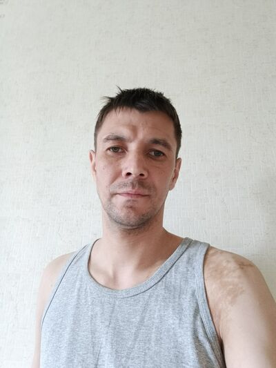  ,   Sergei, 35 ,   