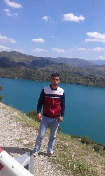  ,   Nourreddine, 35 ,   ,   