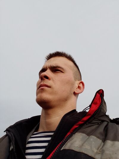  ,   Mikhail, 23 ,   ,   