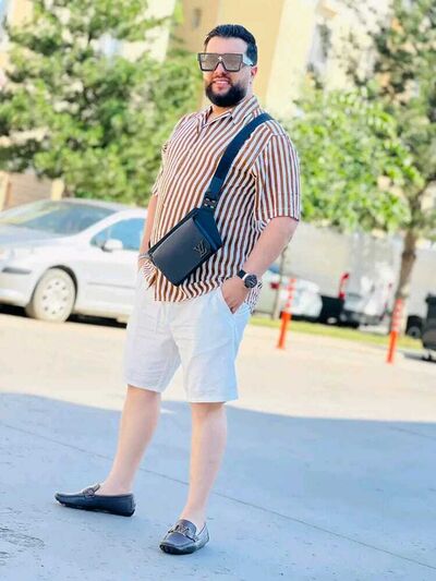  ,   Michael isia, 46 ,   ,   