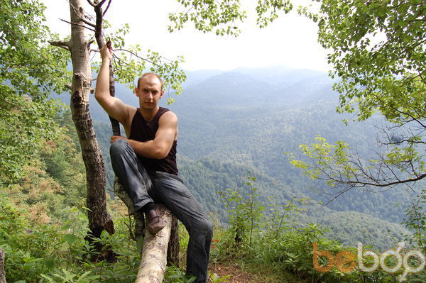  ,   Mihail, 37 ,   