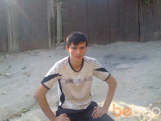  ,   Jahongir, 32 ,   