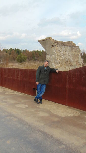  ,   Dima, 47 ,   ,   , c 