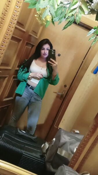  ,   Emiliya, 34 ,   ,   , c 