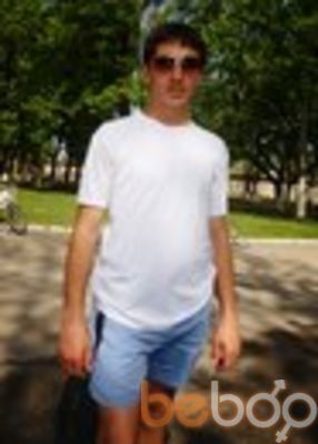  ,   Vova, 32 ,   