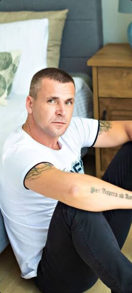  ,   , 44 ,   ,   