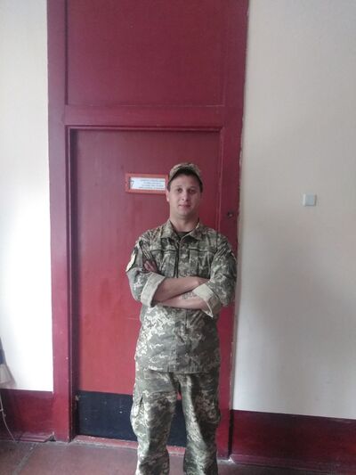  ,   Slavik, 28 ,   ,   , c 